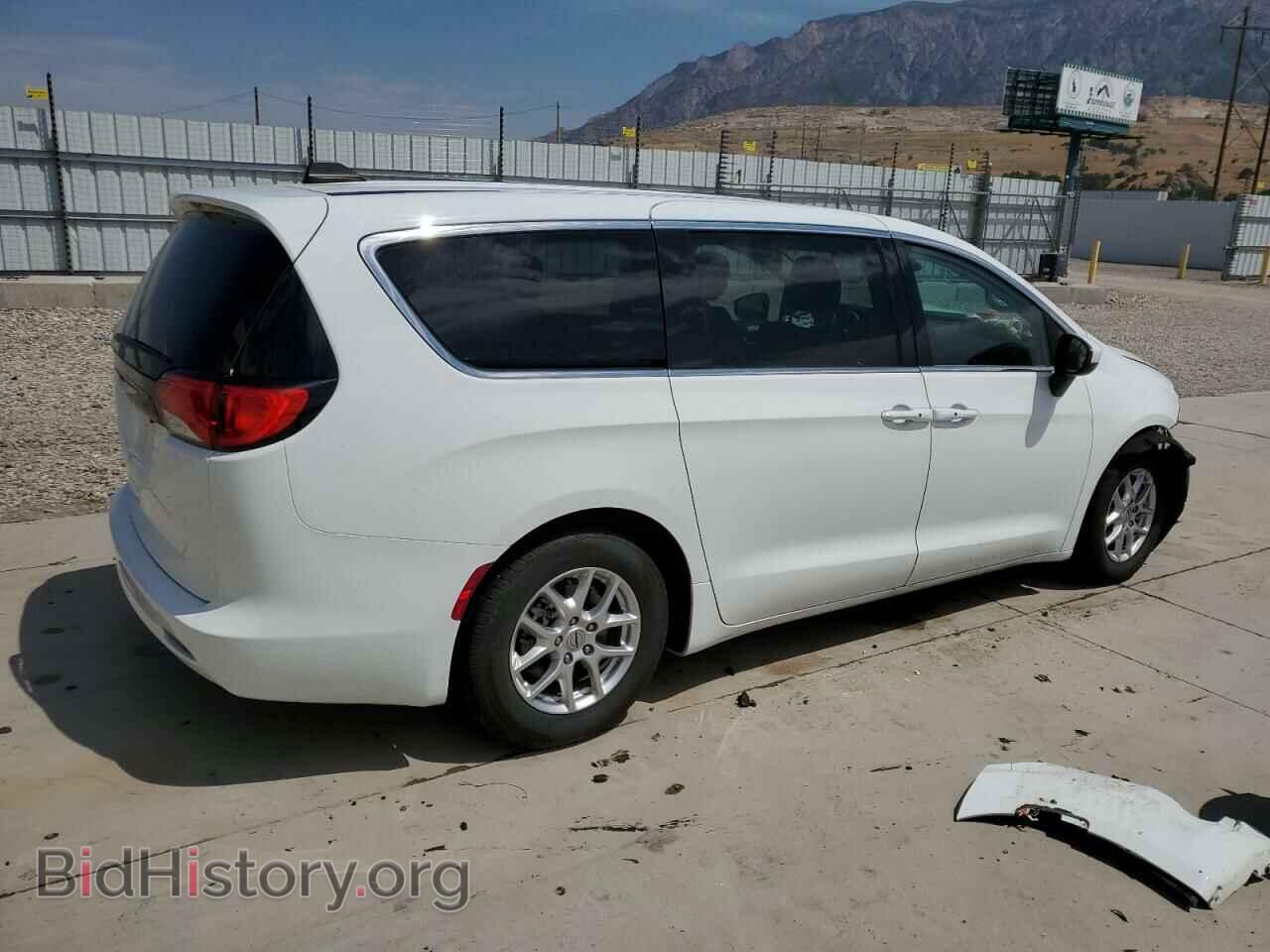 2023 CHRYSLER MINIVAN - VIN: 2C4RC1CG0PR620439 - Фото 3