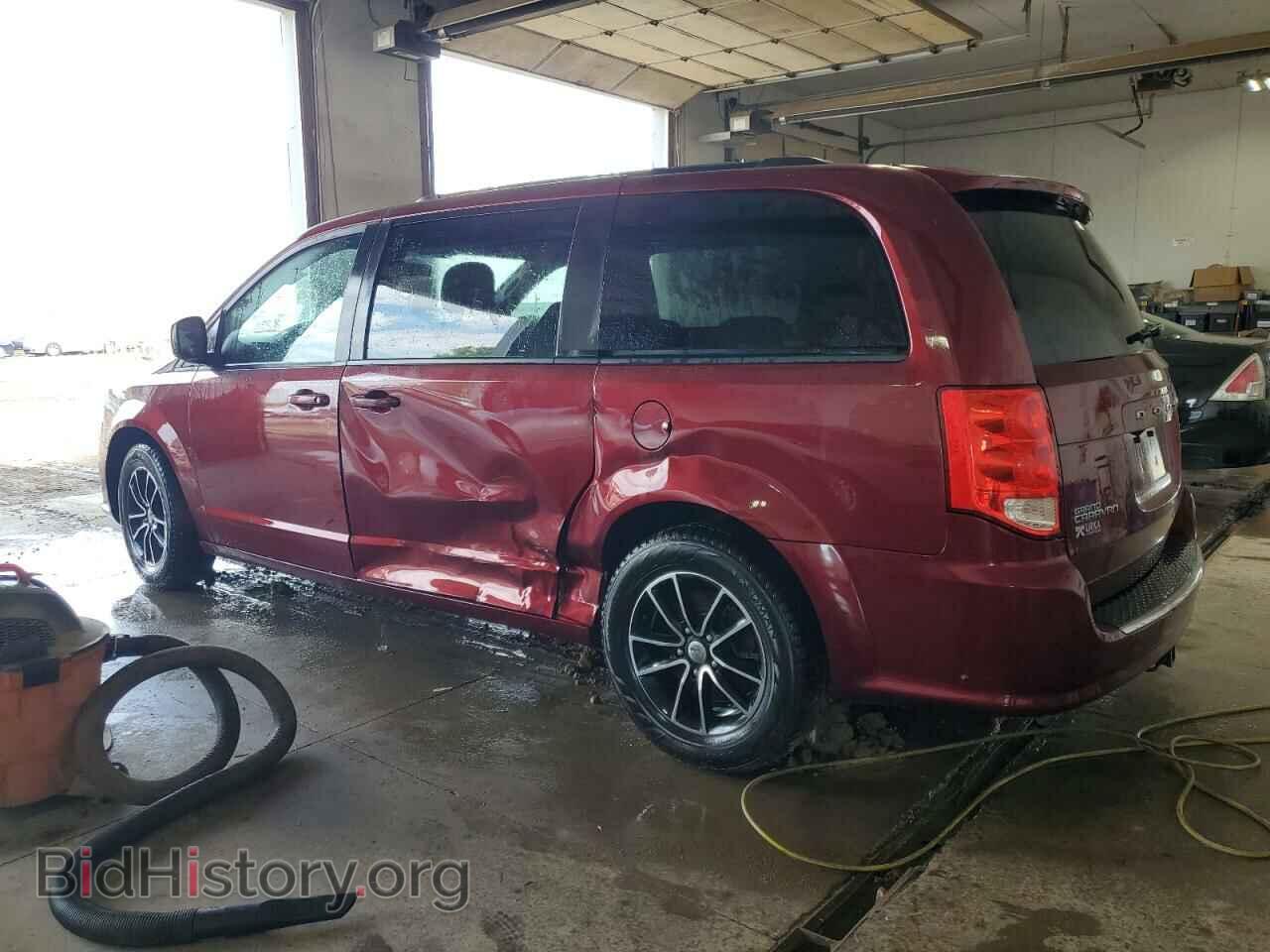 2018 DODGE CARAVAN - VIN: 2C4RDGEG9JR275481 - Фото 2