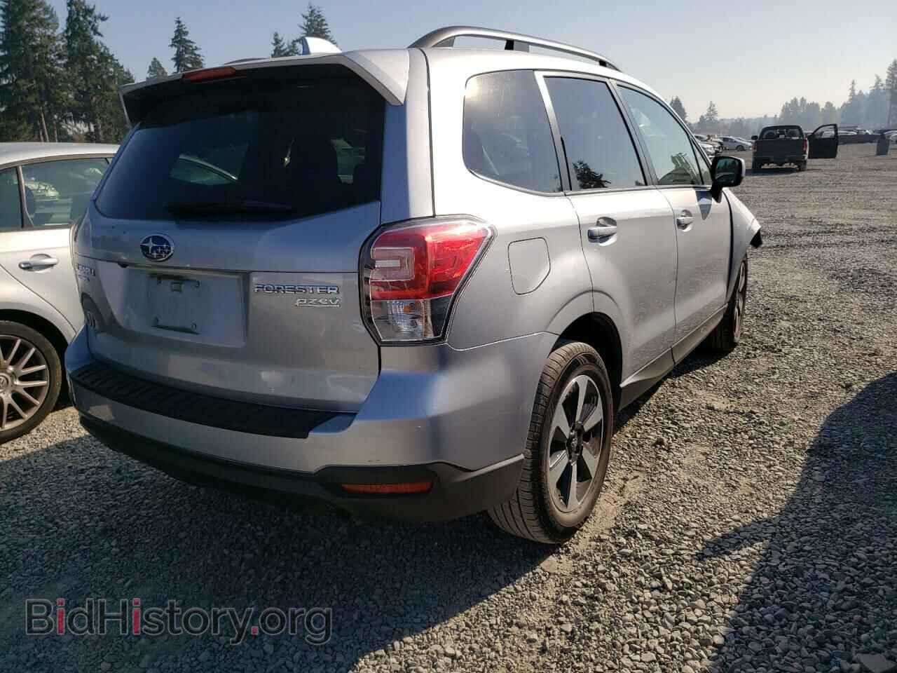 2017 SUBARU FORESTER - VIN: JF2SJAEC0HH430625 - Фото 4