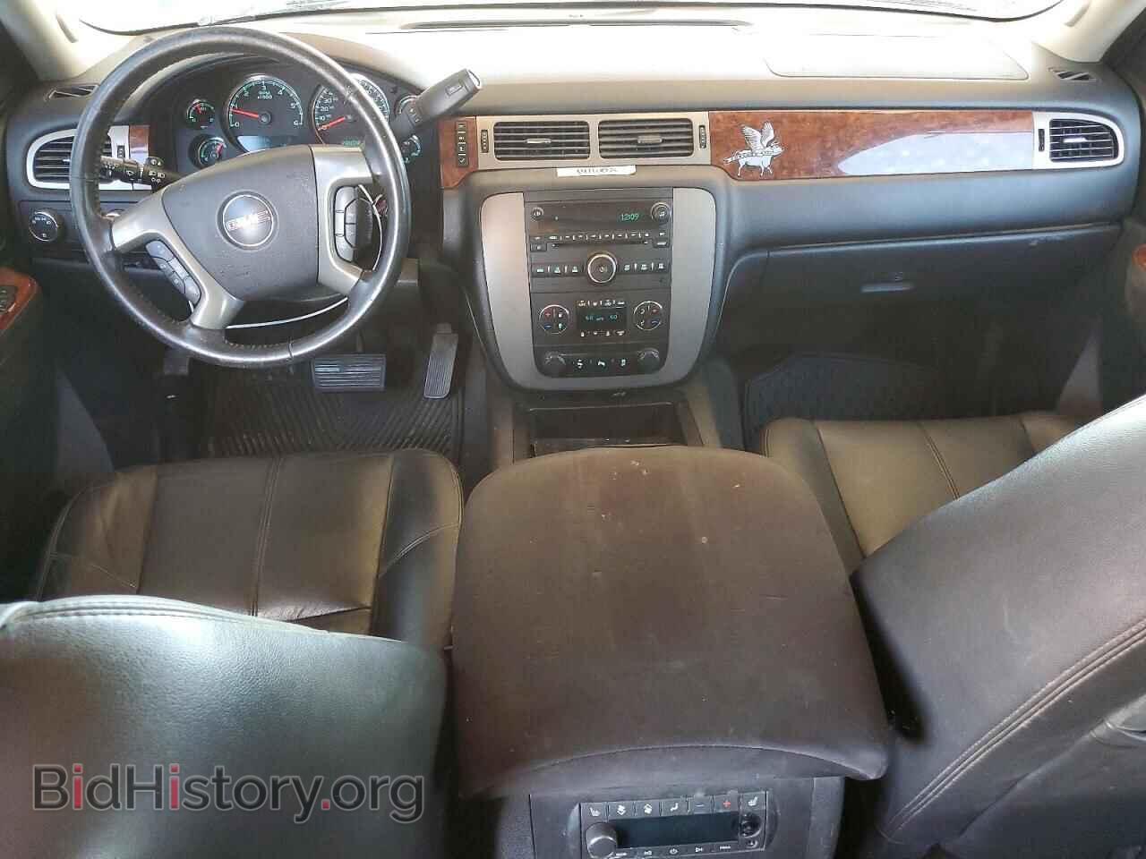 2012 GMC YUKON - VIN: 1GKS2CE02CR313097 - Photo 8