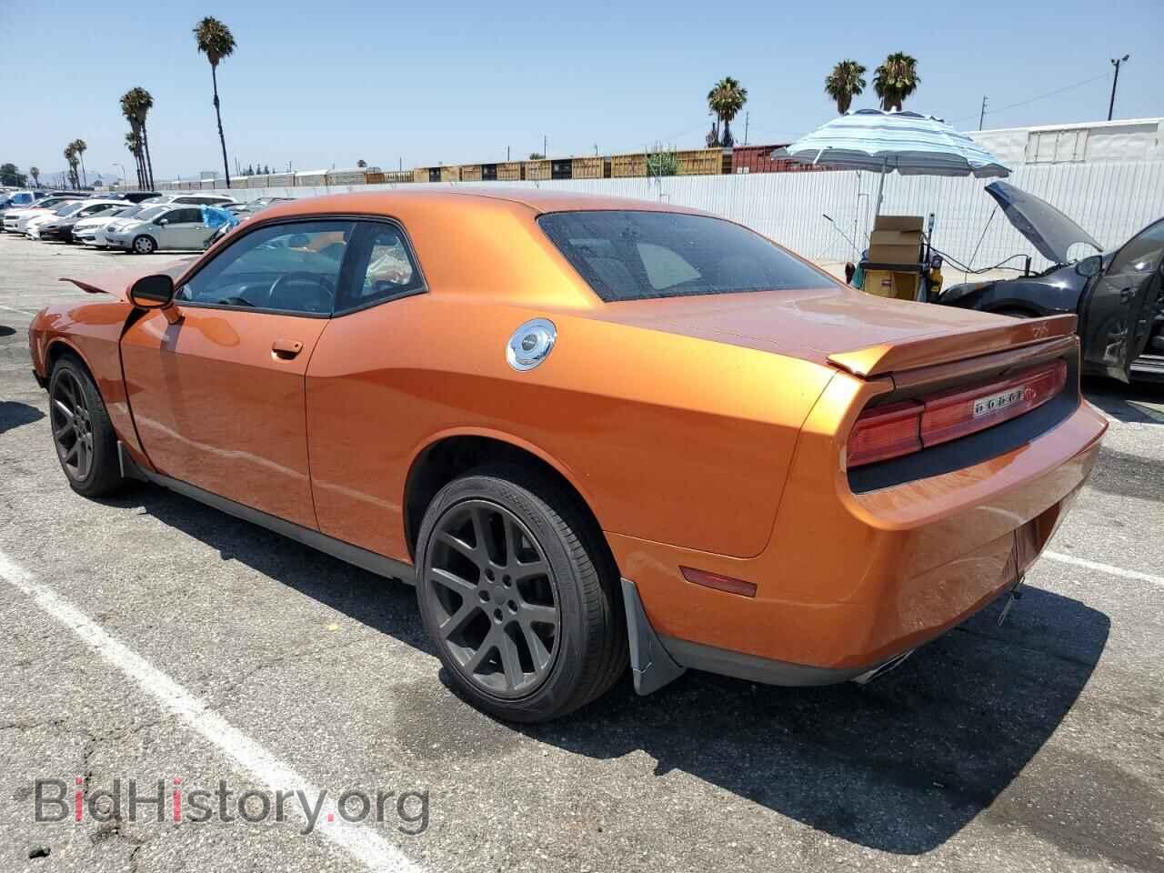 2011 DODGE CHALLENGER - VIN: 2B3CJ4DG6BH602216 - Photo 2