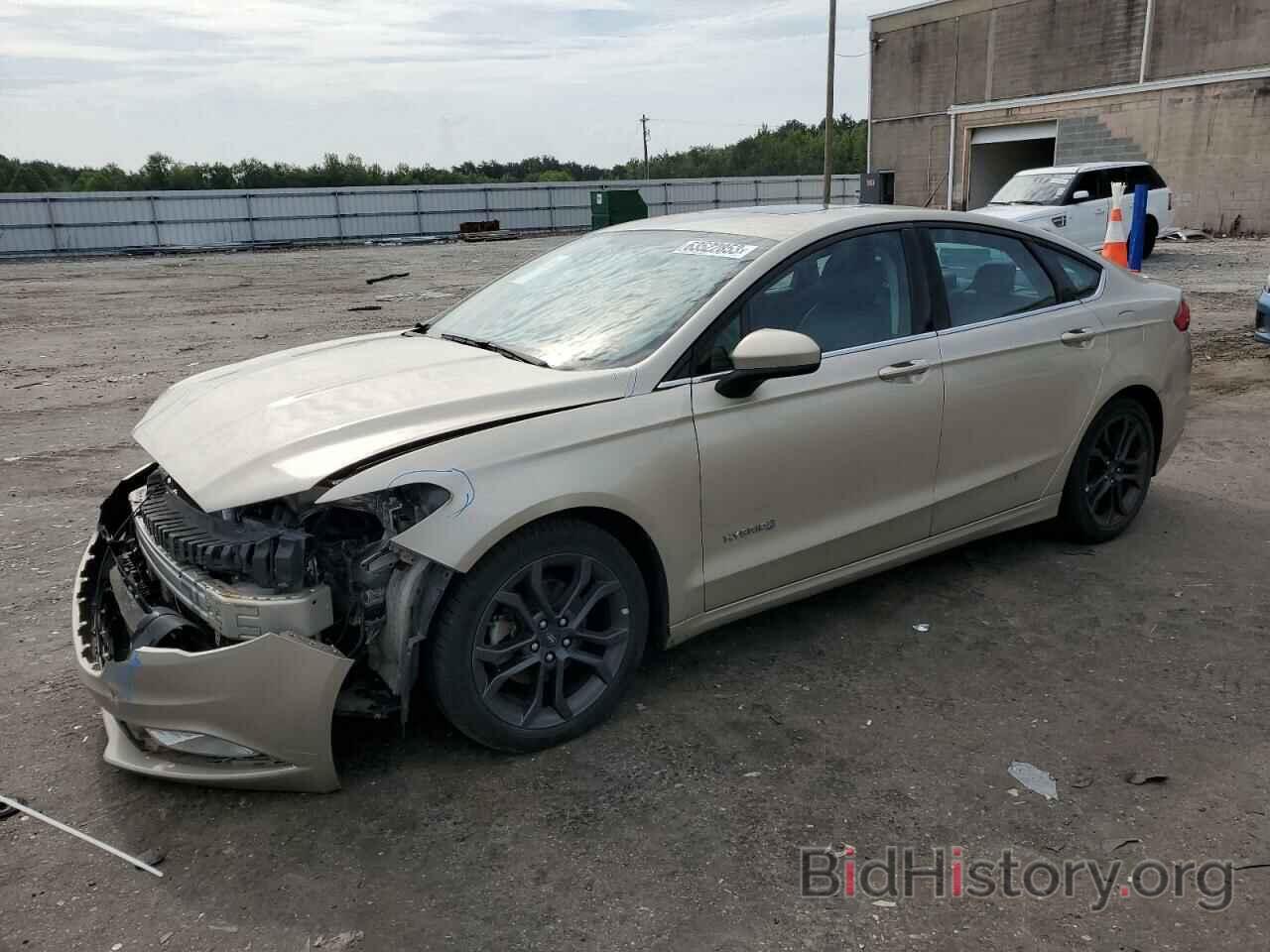 Photo 3FA6P0LU6JR269289 - FORD FUSION 2018