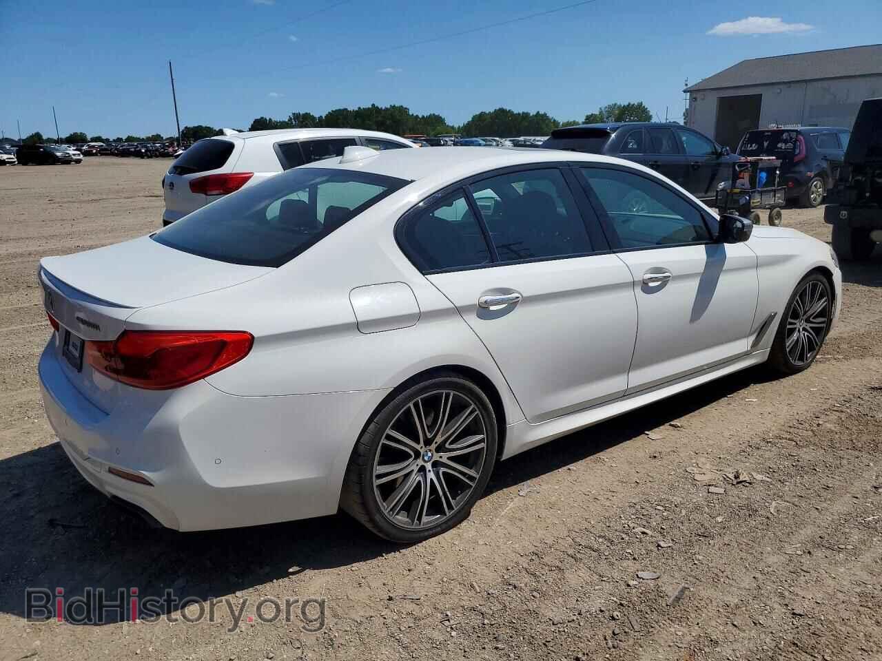 2018 BMW M5 - VIN: WBAJB9C54JG464456 - Фото 3