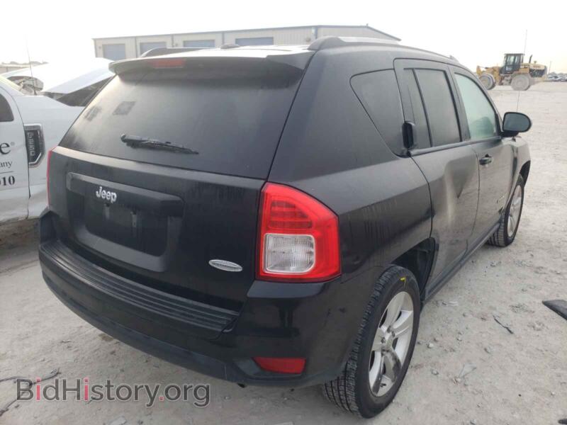 2011 Jeep COMPASS (VIN 1J4NT1FB5BD195451) — photo 4 of 10