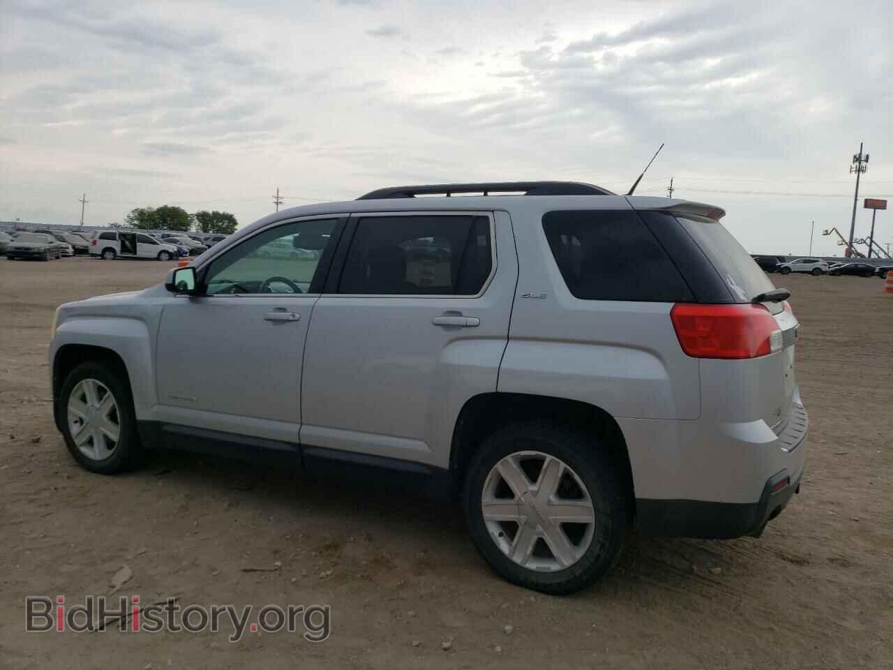 2010 GMC TERRAIN - VIN: 2CTFLEEY3A6382700 - Photo 2