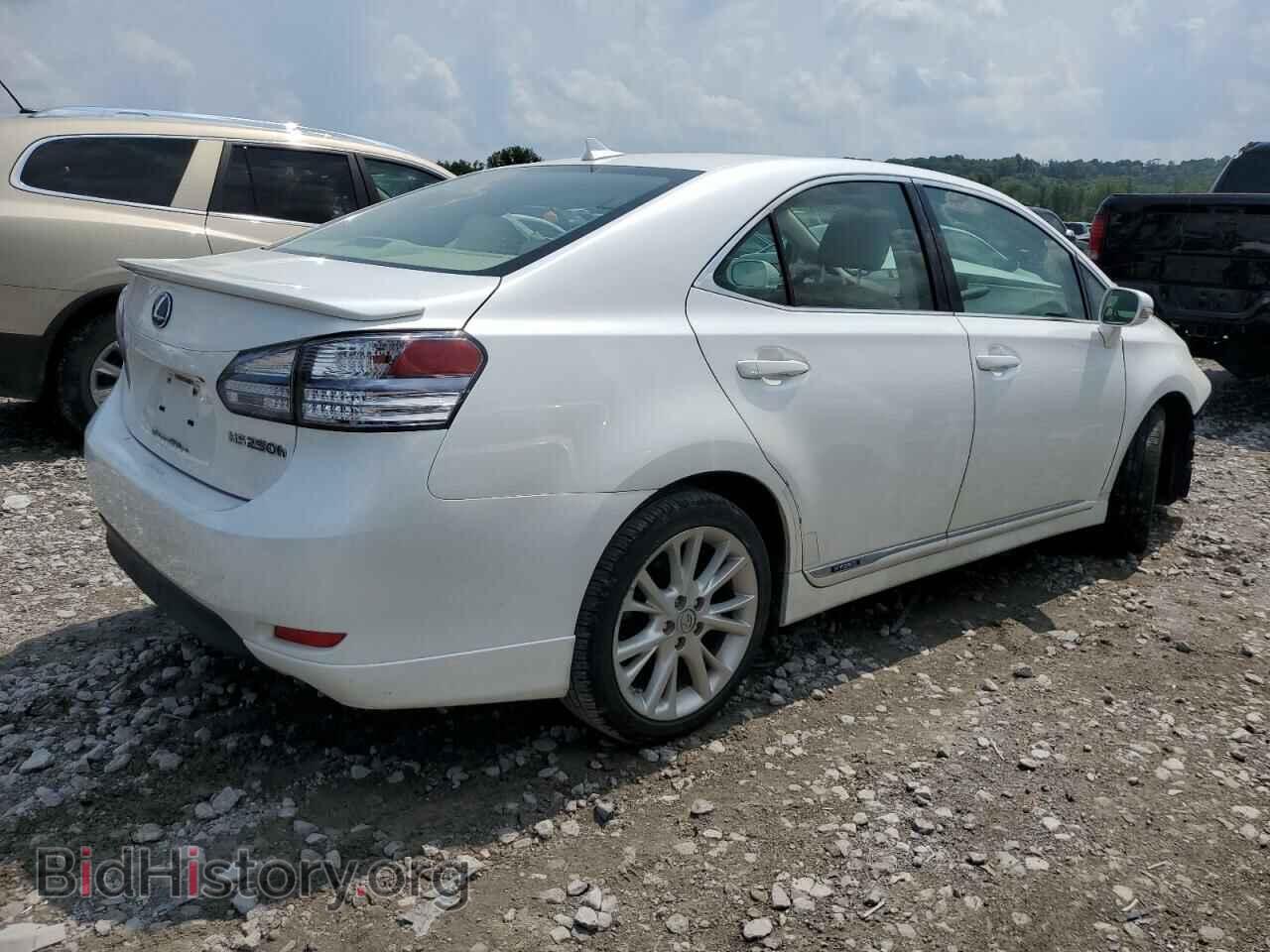 2011 LEXUS HS - VIN: JTHBB1BA7B2046185 - Photo 3