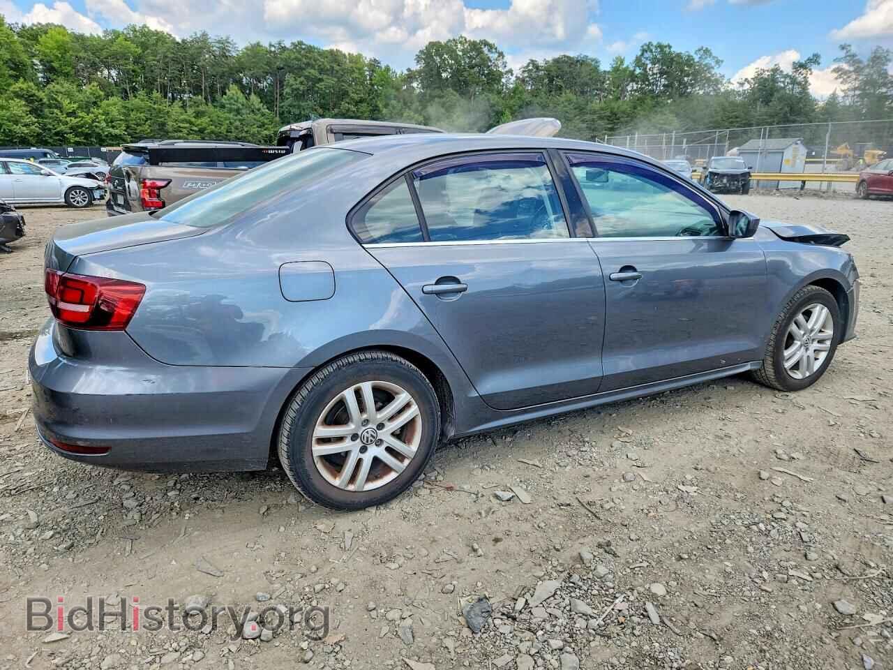 2017 VOLKSWAGEN JETTA - VIN: 3VW2B7AJ0HM201907 - Photo 3