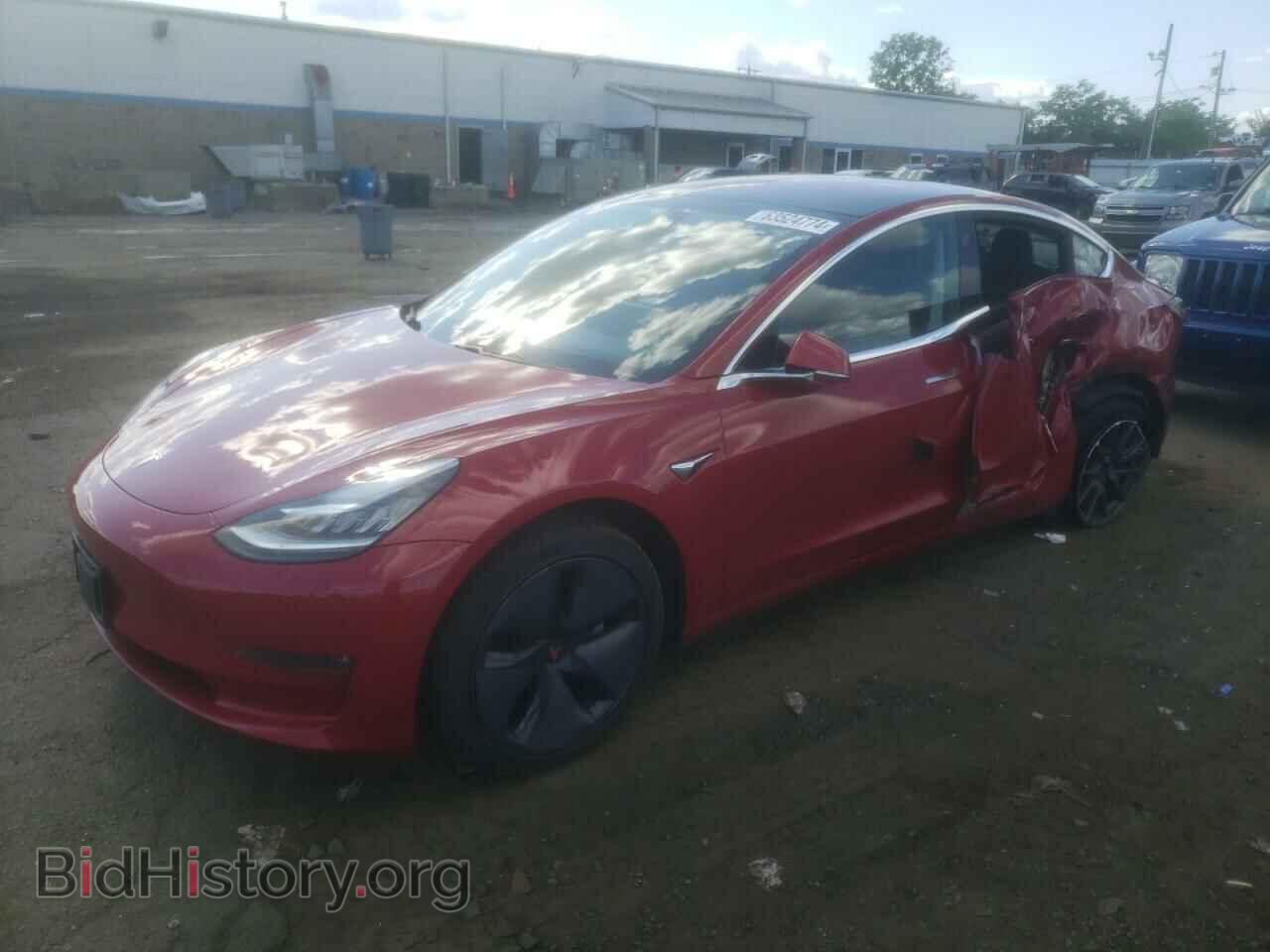 Фотография 5YJ3E1EB0JF064296 - TESLA MODEL 3 2018