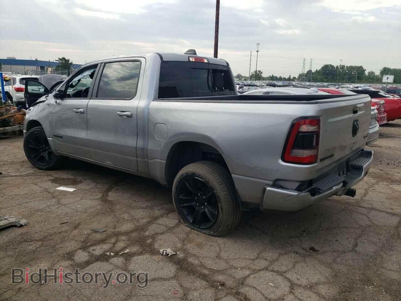 2020 RAM 1500 - VIN: 1C6SRFFT9LN323500 - Фото 2