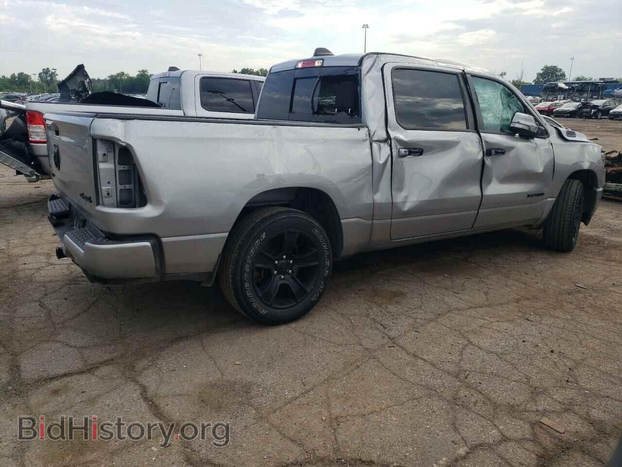 2020 RAM 1500 - VIN: 1C6SRFFT9LN323500 - Фото 3
