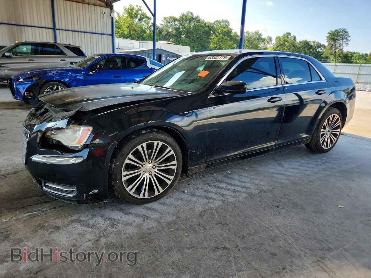 Фотография 2C3CCAAG4DH728335 - CHRYSLER 300 2013