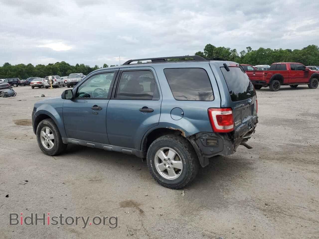 2011 FORD ESCAPE - VIN: 1FMCU9D71BKC61203 - Фото 2