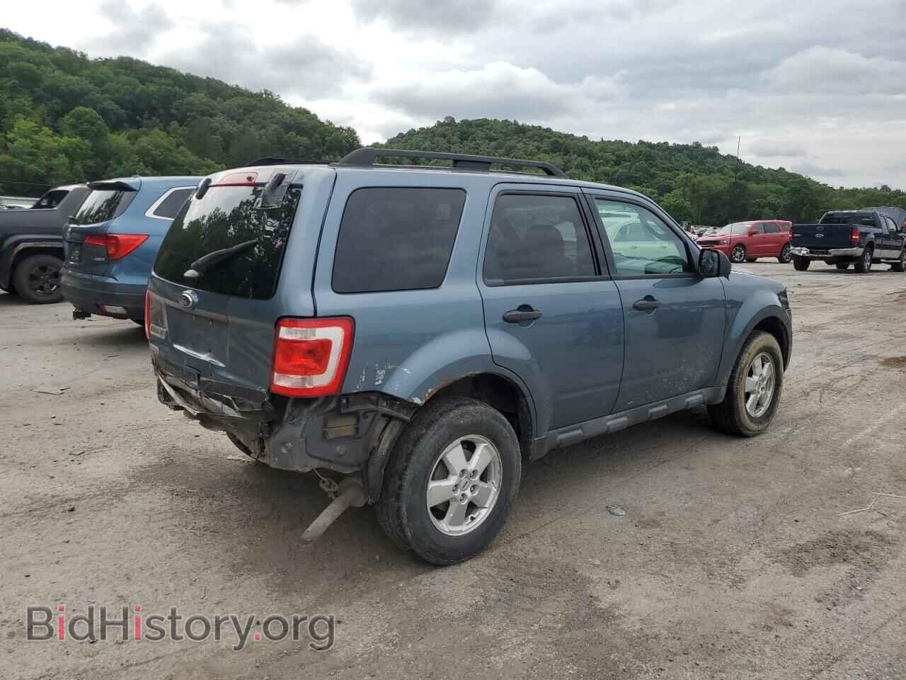 2011 FORD ESCAPE - VIN: 1FMCU9D71BKC61203 - Фото 3