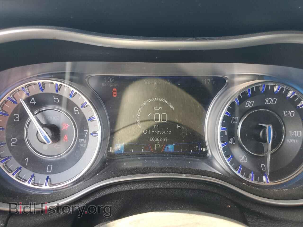 2017 CHRYSLER 300 - VIN: 2C3CCAAG7HH516406 - Фото 9