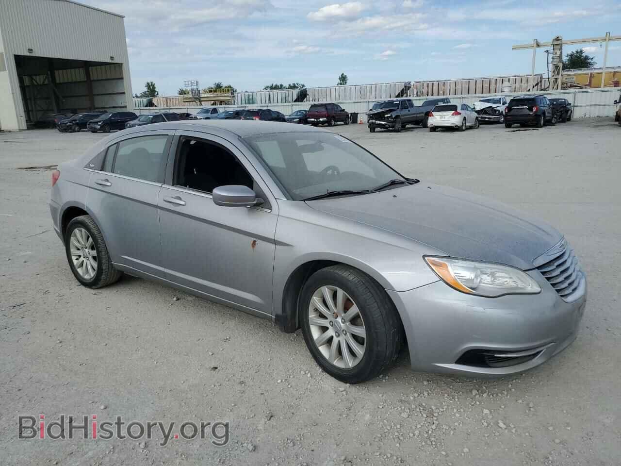 2014 CHRYSLER 200 - VIN: 1C3CCBBB0EN177211 - Фото 4