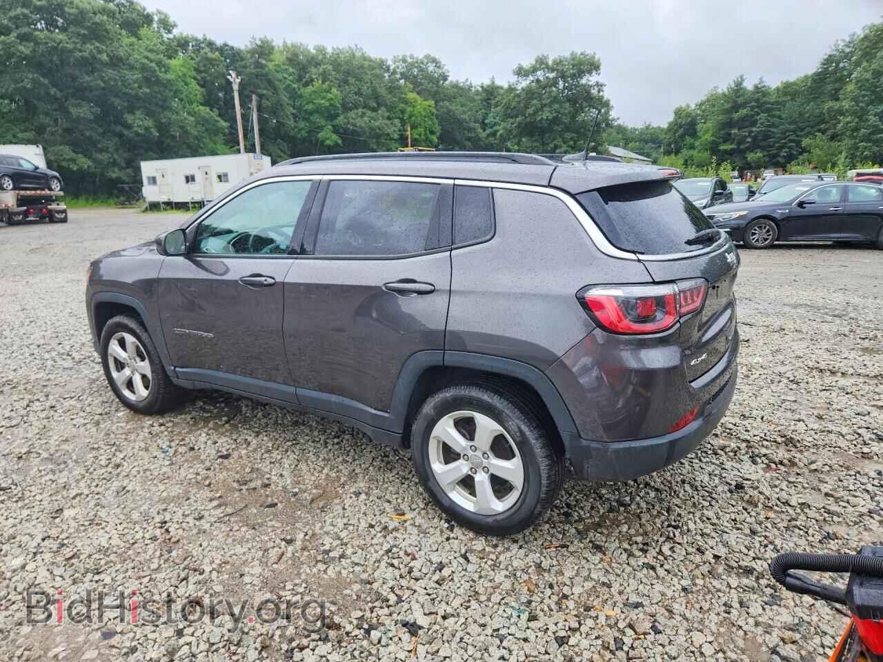 2018 JEEP COMPASS - VIN: 3C4NJDBB0JT433864 - Photo 2