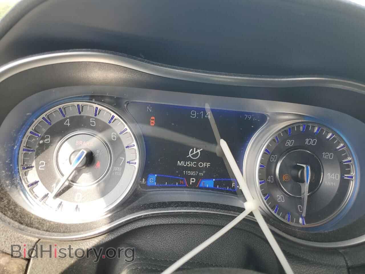 2019 CHRYSLER 300 - VIN: 2C3CCAEG4KH518115 - Фото 9