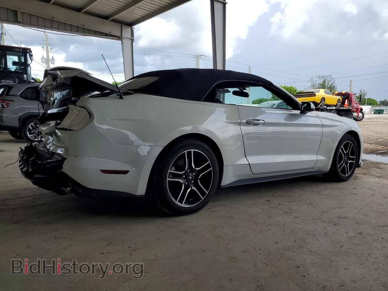 2018 FORD MUSTANG - VIN: 1FATP8UH0J5138770 - Фото 3