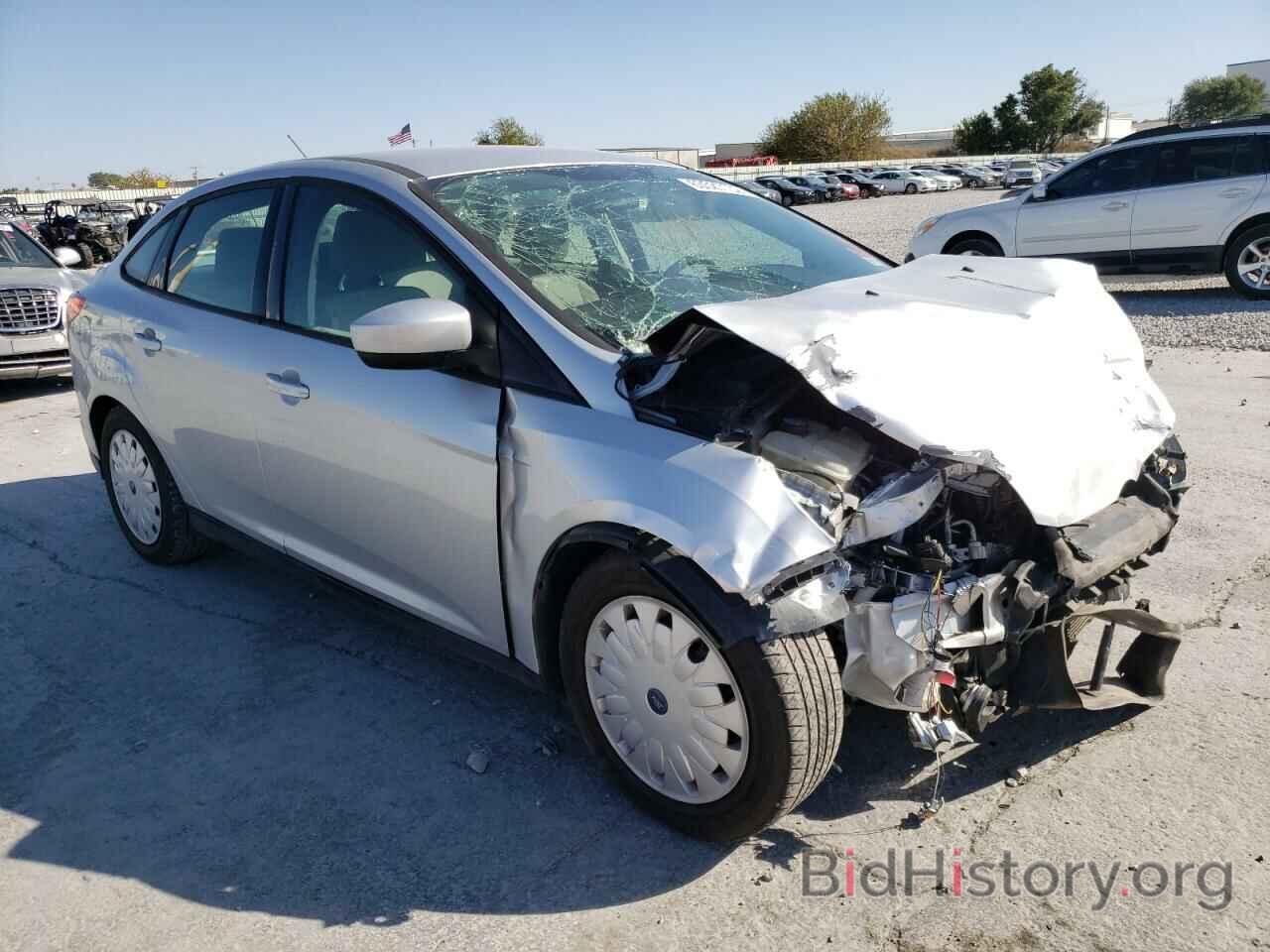 Photo 1FAHP3F2XCL231490 - FORD FOCUS 2012