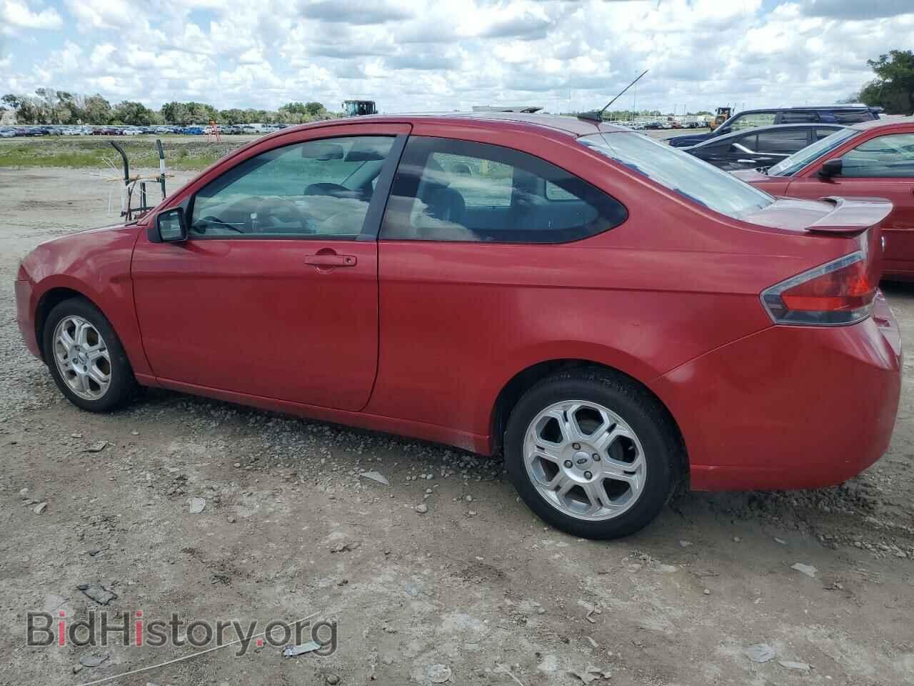 2010 FORD FOCUS - VIN: 1FAHP3CN0AW199708 - Photo 2
