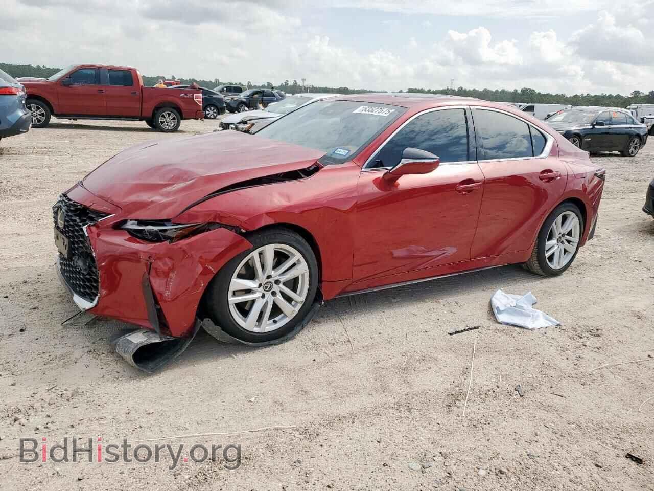 Фотография JTHCA1D27R5130397 - LEXUS IS 2024