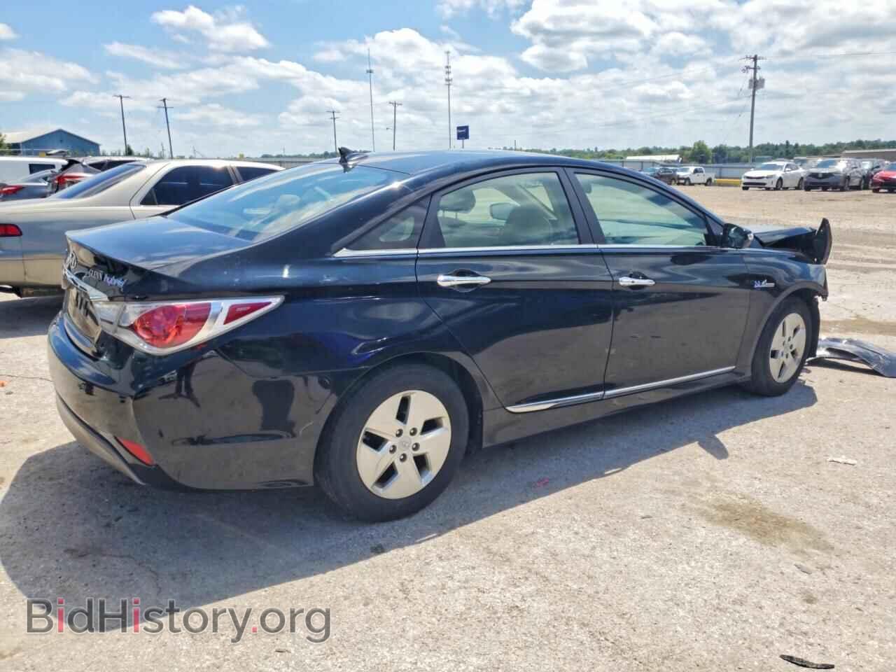 2011 HYUNDAI SONATA - VIN: KMHEC4A46BA003015 - Фото 3