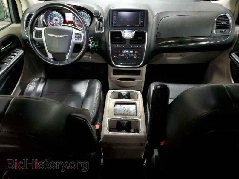 2014 Chrysler MINIVAN (VIN 2C4RC1BG9ER159465) — photo 8 of 13