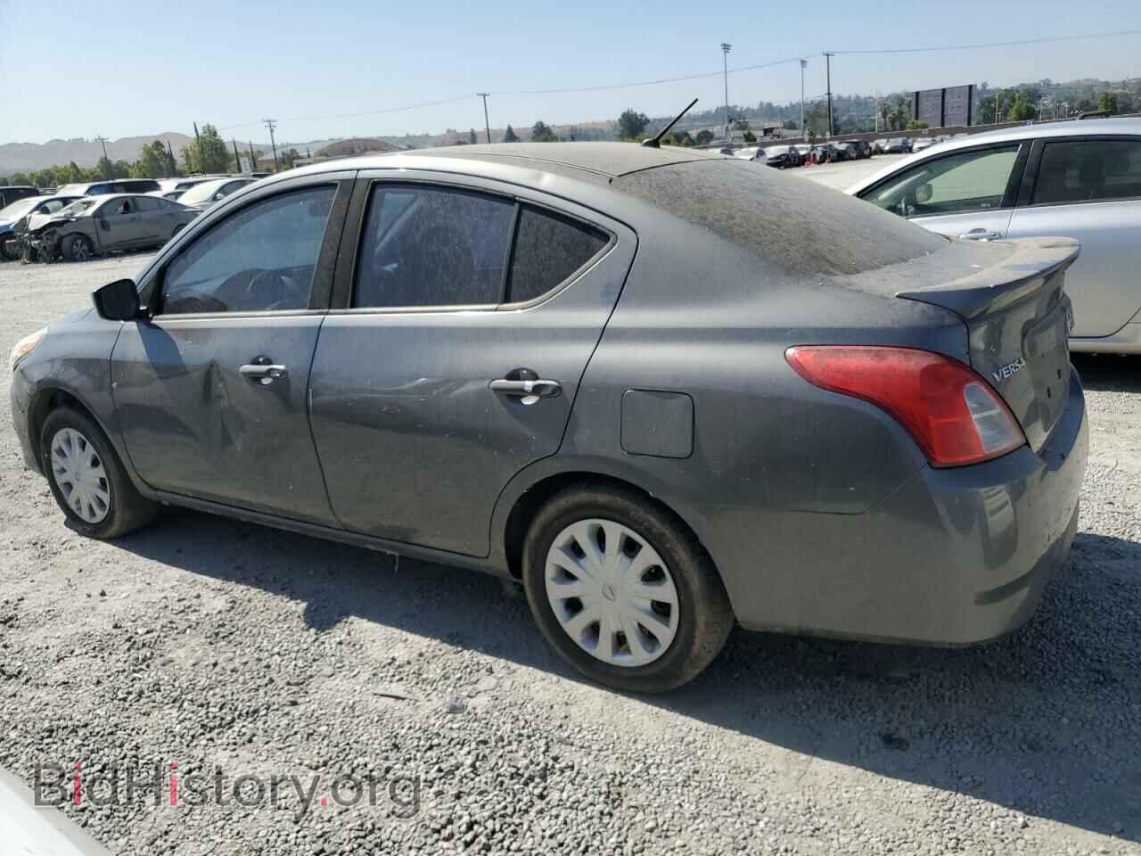 2017 NISSAN VERSA - VIN: 3N1CN7AP3HL828225 - Фото 2