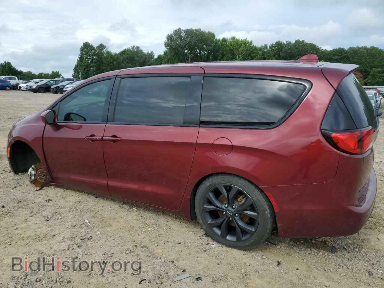 2019 CHRYSLER PACIFICA - VIN: 2C4RC1FG8KR702438 - Photo 2