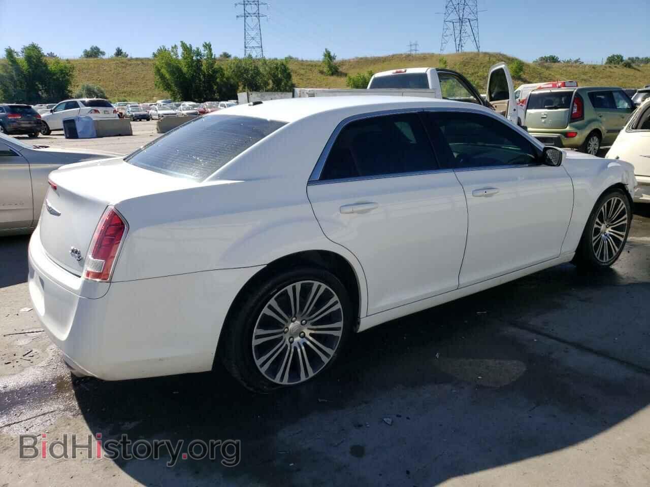 2013 CHRYSLER 300 - VIN: 2C3CCABG8DH529139 - Фото 3