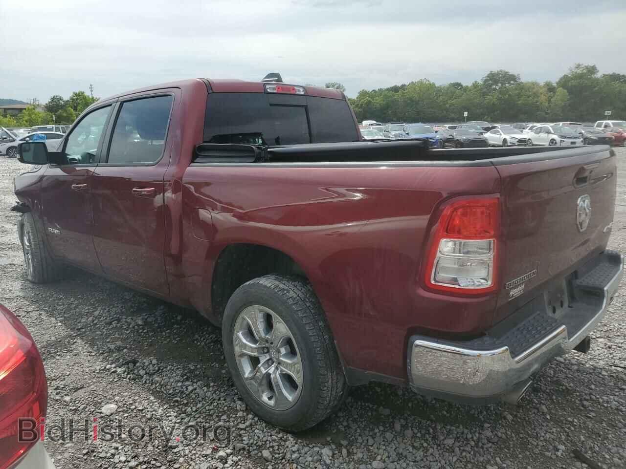 2021 RAM 1500 - VIN: 1C6SRFFT8MN662945 - Фото 2