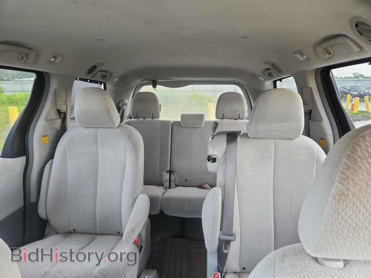 2011 TOYOTA All Models - VIN: 5TDKK3DC7BS136148 - Фото 10
