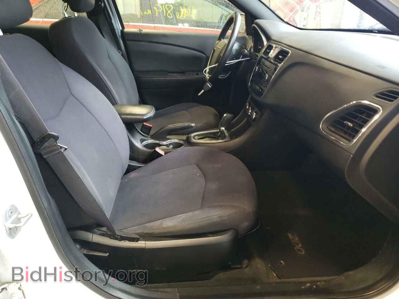 2012 CHRYSLER 200 - VIN: 1C3CCBAB7CN248399 - Фото 5