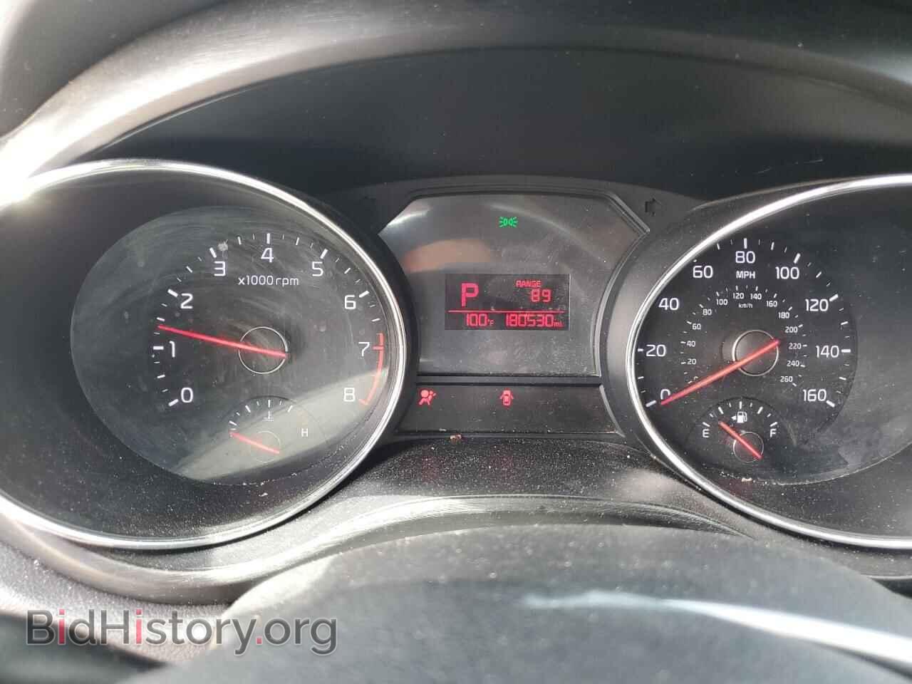 2016 KIA All Models - VIN: KNDMB5C13G6088448 - Фото 9