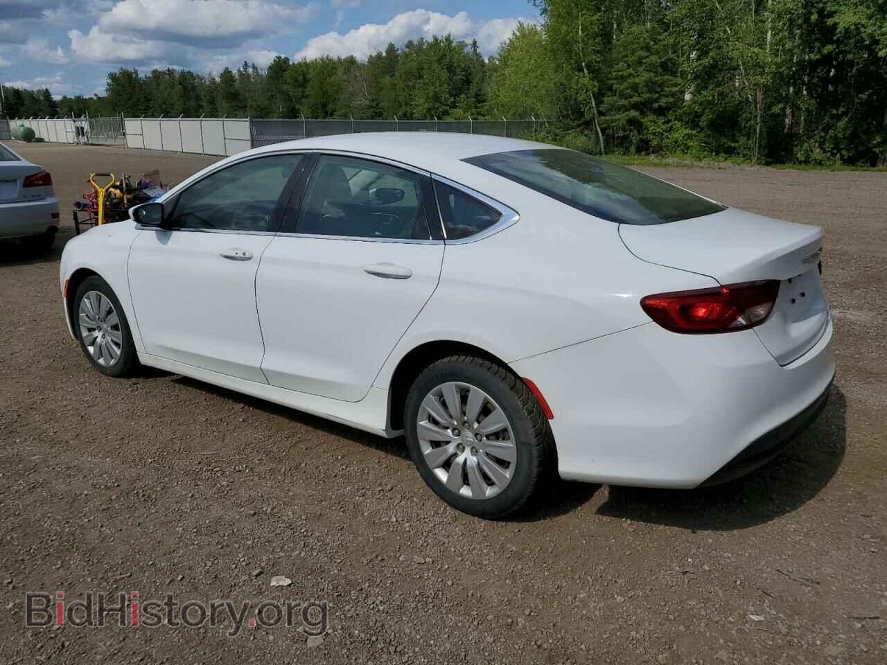 2015 CHRYSLER 200 - VIN: 1C3CCCFB1FN739988 - Photo 2