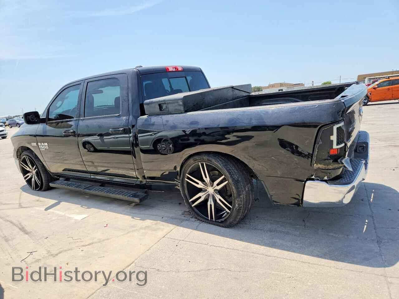 2019 RAM 1500 - VIN: 1C6RR6TT0KS610095 - Photo 2