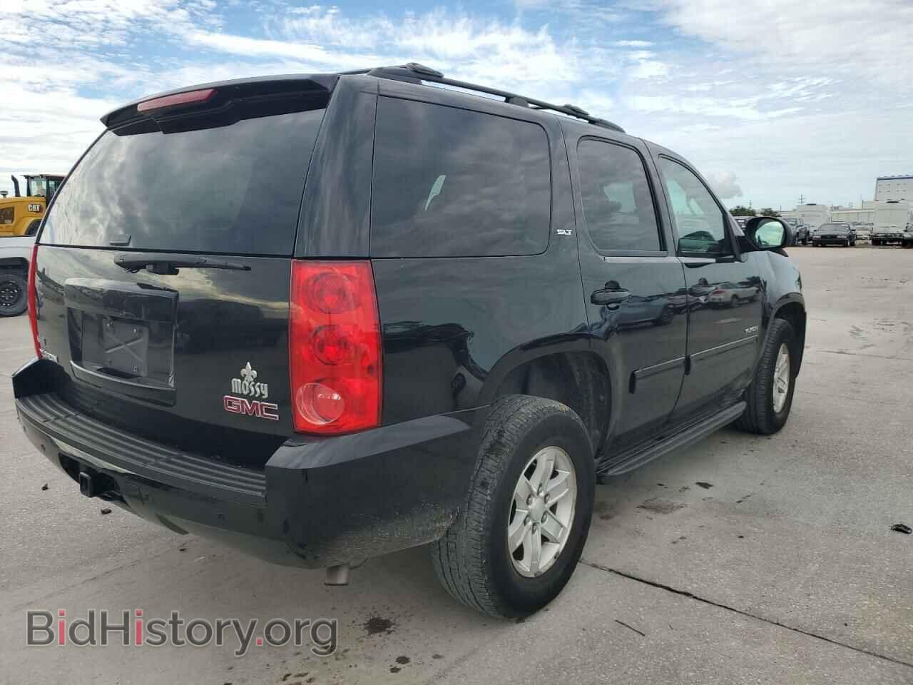 2011 GMC YUKON - VIN: 1GKS2CE03BR111108 - Фото 3