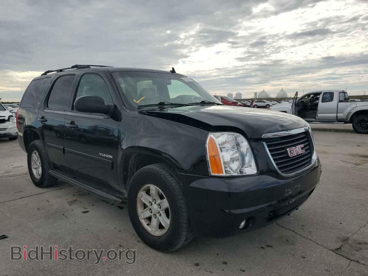 2011 GMC YUKON - VIN: 1GKS2CE03BR111108 - Фото 4