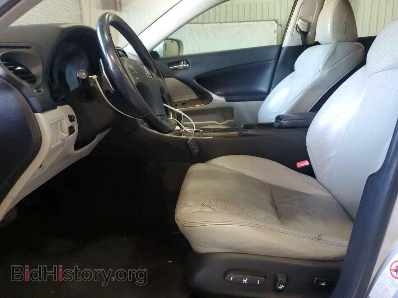 2010 LEXUS IS - VIN: JTHBF5C24A5110800 - Фото 7