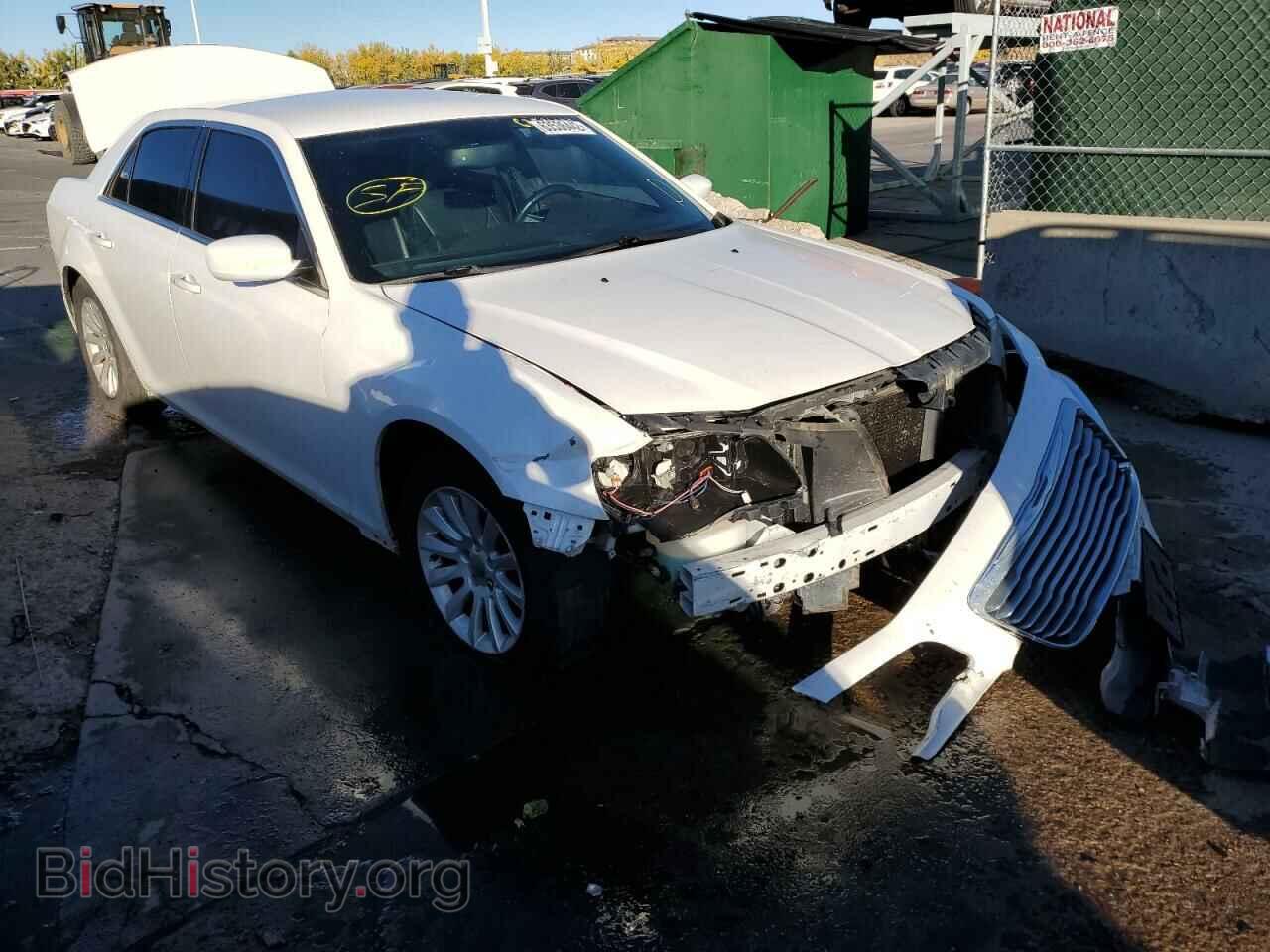 Фотография 2C3CCAAG2DH690961 - CHRYSLER 300 2013