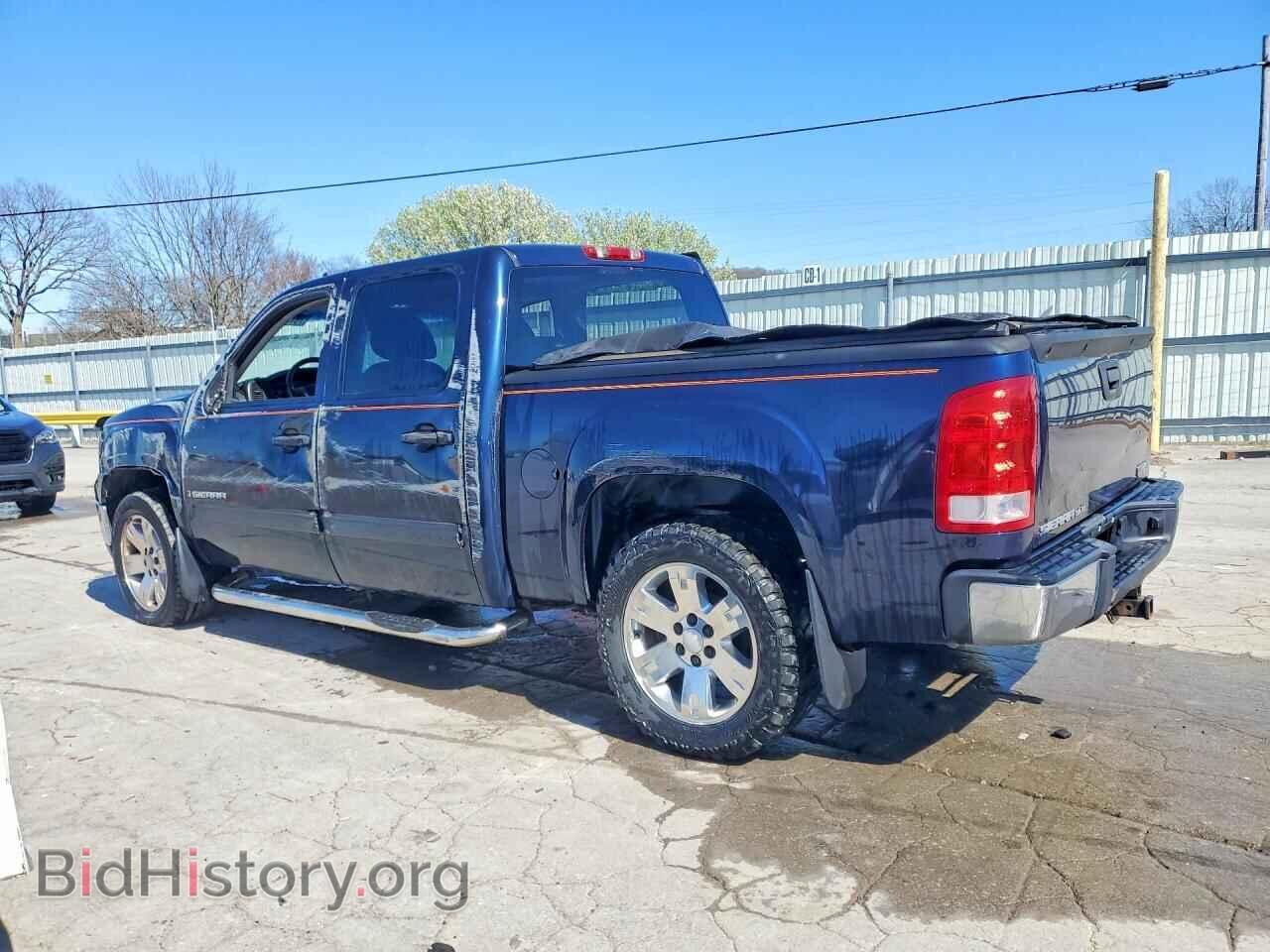 2007 GMC SIERRA - VIN: 3GTEC13J57G529781 - Фото 2