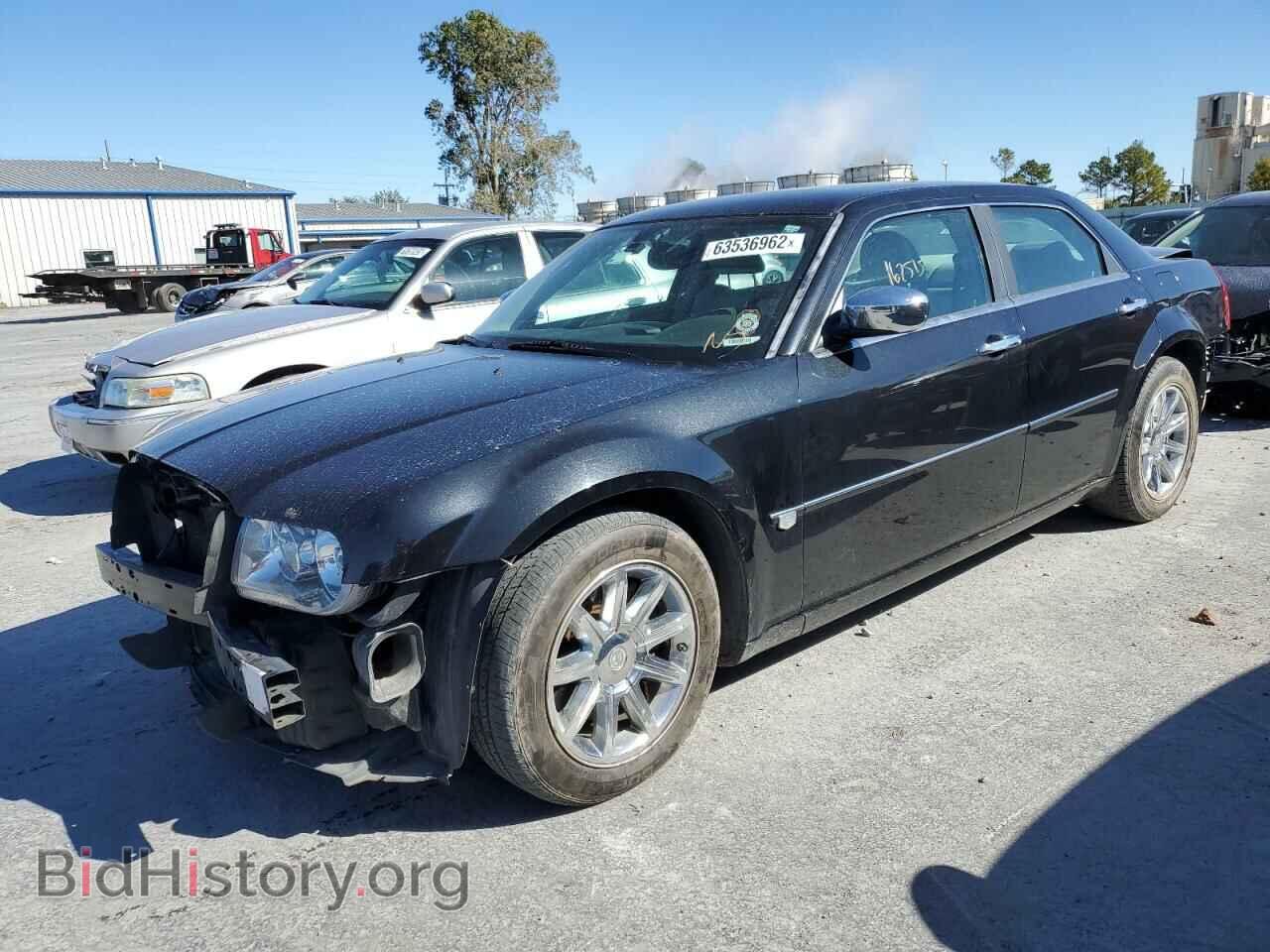 2006 CHRYSLER 300 - VIN: 2C3LA63H96H250893 - Фото 2