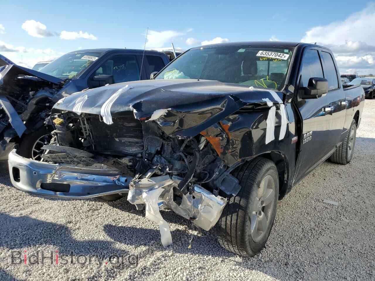 2017 RAM 1500 - VIN: 1C6RR6GT3HS682850 - Фото 2