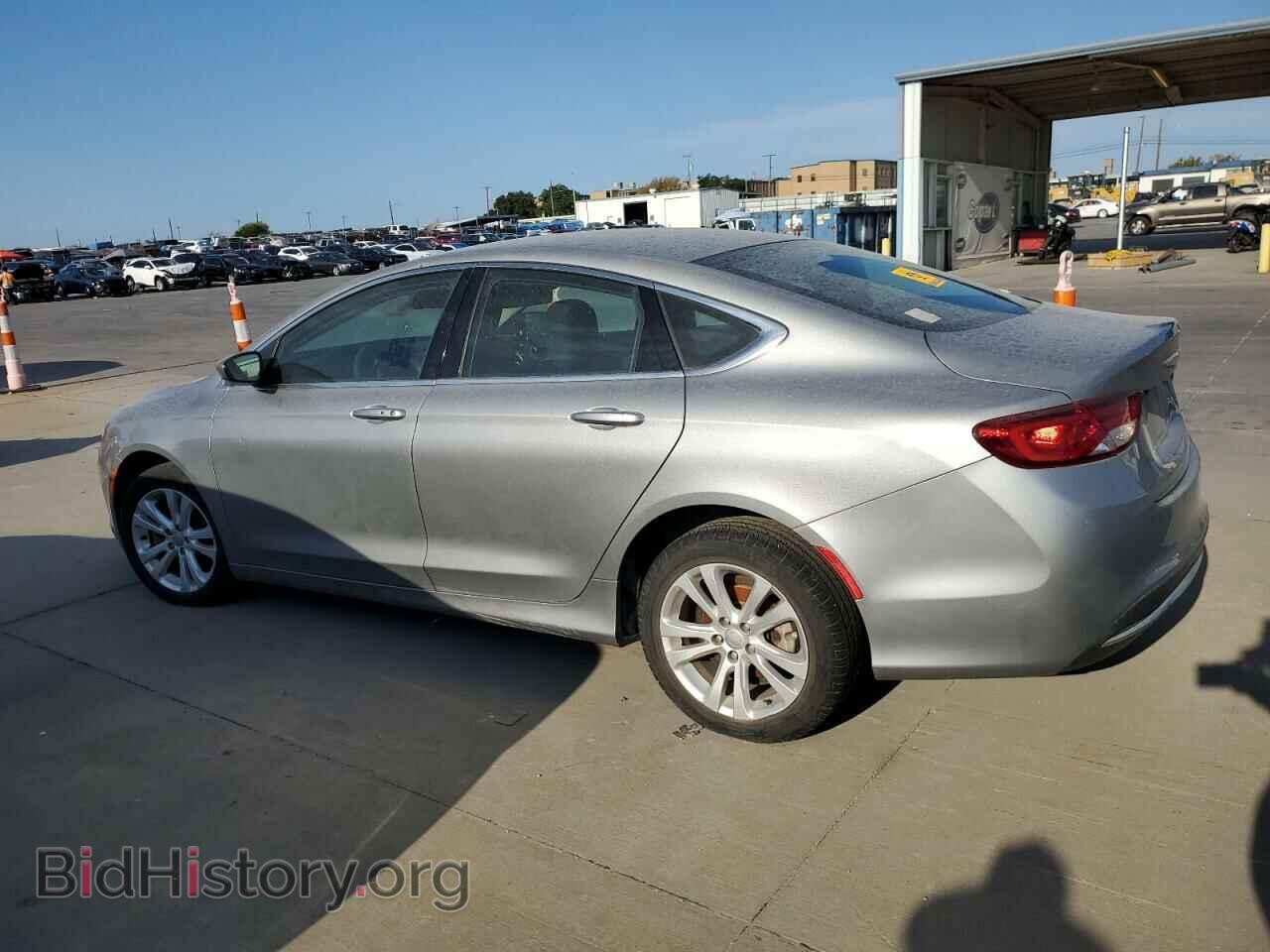2015 CHRYSLER 200 - VIN: 1C3CCCAB8FN653794 - Фото 2