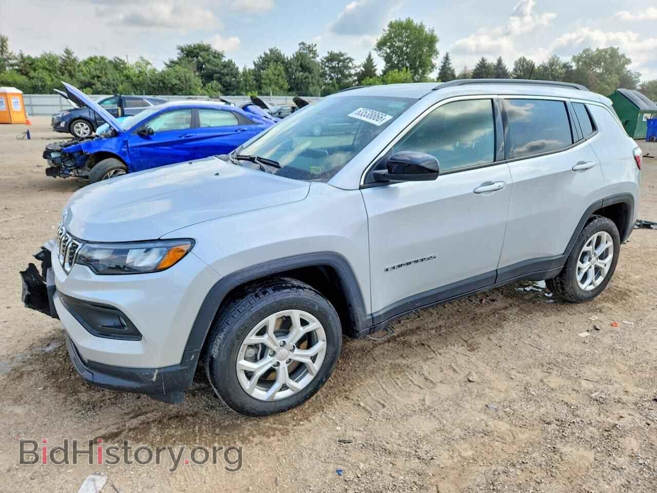 Photo 3C4NJDBN3RT113945 - JEEP COMPASS 2024