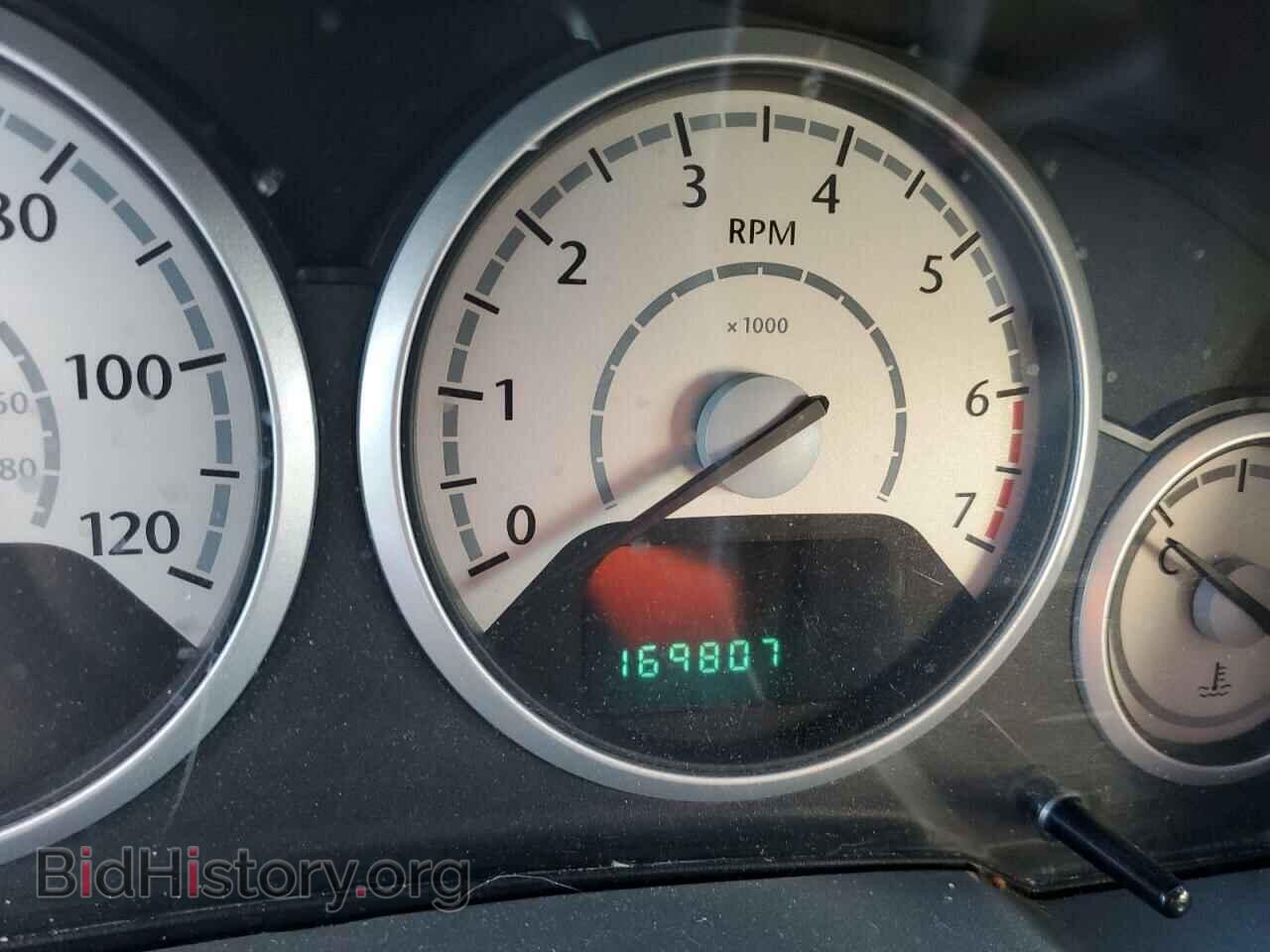 2008 CHRYSLER MINIVAN - VIN: 2A8HR44H28R842039 - Фото 8