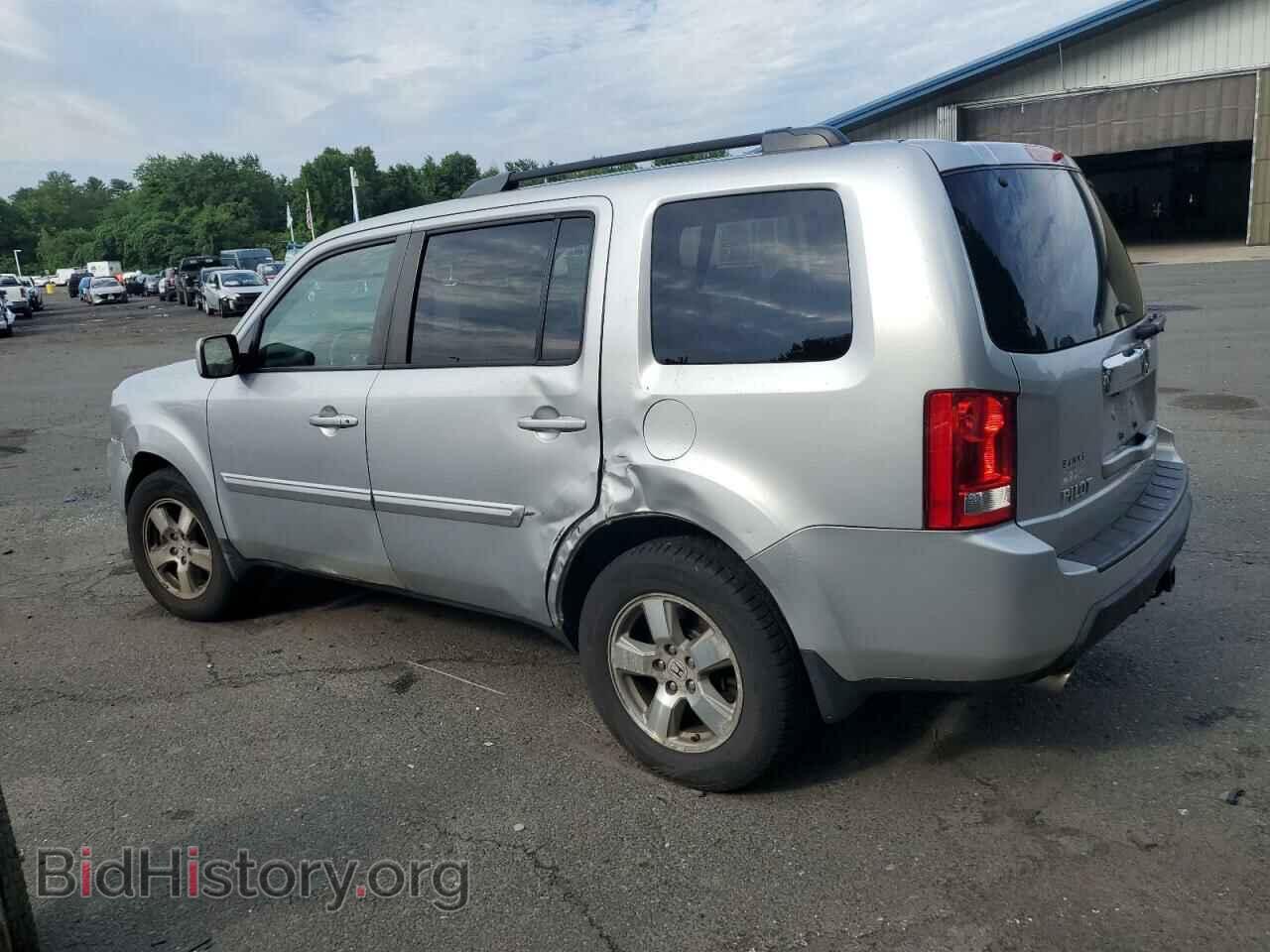 2011 HONDA PILOT - VIN: 5FNYF4H60BB007990 - Photo 2