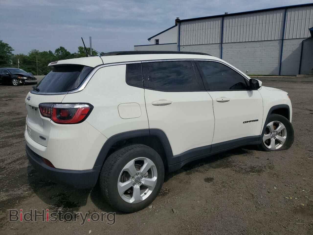 2019 JEEP COMPASS - VIN: 3C4NJDBB4KT593828 - Photo 3
