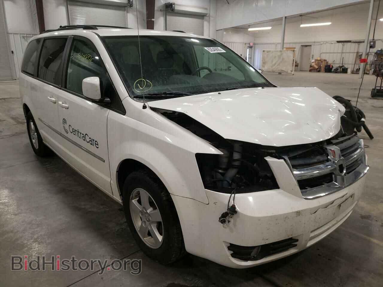 Photo 2D4RN5D18AR412556 - DODGE CARAVAN 2010