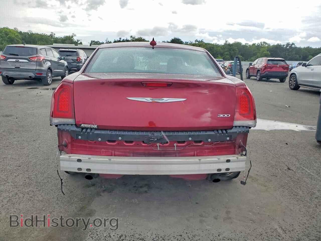 2018 CHRYSLER 300 - VIN: 2C3CCAAG8JH302045 - Фото 6